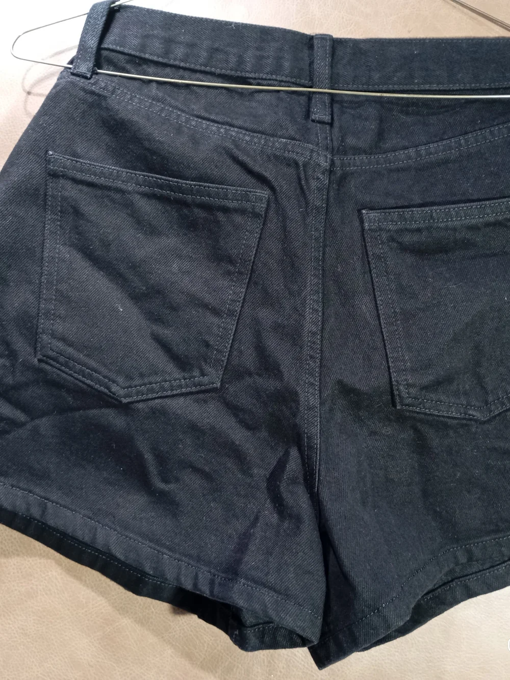 KBB wide hip